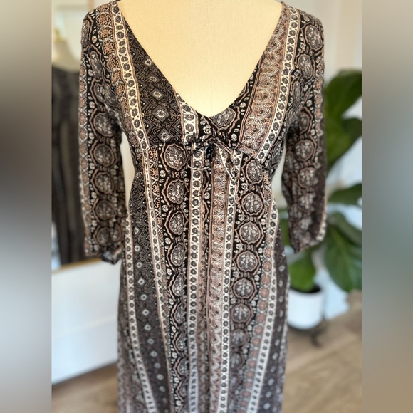 Abercrombie and Fitch Boho Maxi: Size Small - Picture 2 of 3